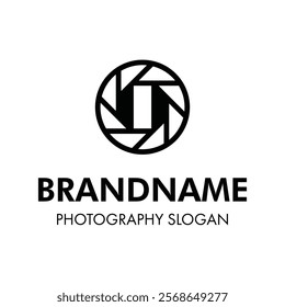 Letter I Shutter Photography Logo, for brand related to camera, lens, and aperture