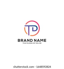 plantilla vectorial de diseño del logotipo de la letra td
