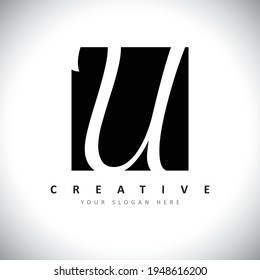 Logo de la letra U con diseño de espacio negativo en letras blancas y negras