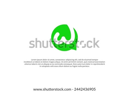 letter w and green chat icon logo