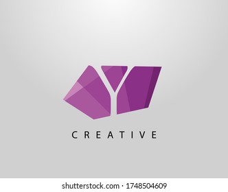 Logo De La Letra Y Resumen De Piedra Gema. Diseño de letras Y creativas con color púrpura poligonal sobre formas de piedra abstracta.