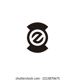 Letter Z hourglass, circle geometric symbol simple logo vector