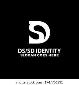 the letters D and S in a unique and creative combination