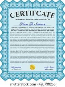 Plantilla de certificado azul claro. Detallado. Fácil de imprimir. Buen diseño. 