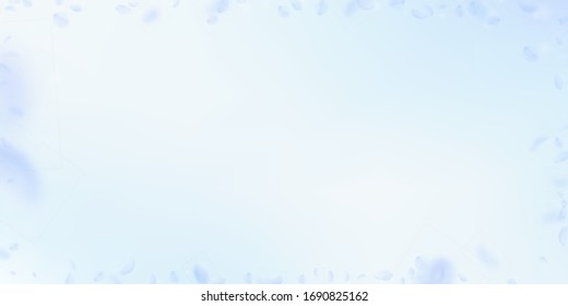 Pétalos de flores azules claros cayendo. Maravilloso marco romántico de flores. Petal volador sobre fondo azul cielo. Amor, concepto romántico. Divina invitación de boda.