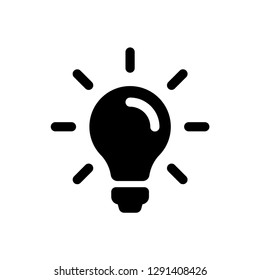 Light bulb concept line icon. Simple element illustration. Light bulb idea outline symbol design. Can be used for web and mobile UI/UX . Modern vector style.