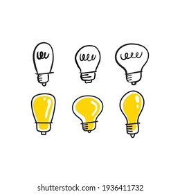 Colección de doodles de bombillas. Juego de lámparas eléctricas de mano. Símbolo de idea, innovación y solución. 