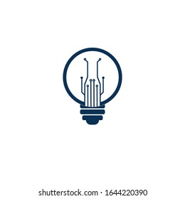 Icono de la idea de la bombilla con la tarjeta de circuitos dentro.