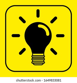 Vektorillustration der hellblauen Linie, einzeln auf gelbem Hintergrund. Ideenzeichen, Lösung, Denkkonzept. Elektrischer Strom, Helligkeit. Moderner Flachstil für Grafikdesign, Website, UI.