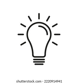 Bombilla de luz con un icono de línea de rayos. Iluminación, electricidad, electricidad, brillo, cableado, resplandor. Pensamiento, idea creativa, solución, estrategia. Concepto tecnológico. Icono de línea negra del vector en fondo blanco