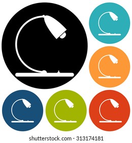 Light bulb vector icon