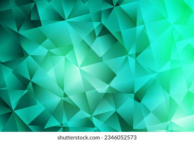 Fondo abstracto de polígono vectorial verde claro. Ilustración creativa de estilo medio-tono con triángulos. Mejor diseño triangular para su negocio.