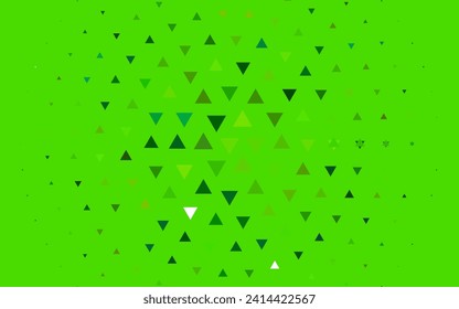 Hellgrüne Vektorvorlage mit Kristallen, Dreiecken. Dekoratives Design im abstrakten Stil mit Dreiecken. Das beste Design für Ihre Anzeige, Ihr Poster, Ihr Banner.
