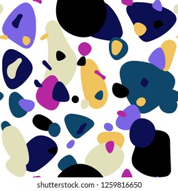 Light Multicolor vector seamless pattern with spheres. Blurred decorative design in abstract style with bubbles. Pattern for trendy fabric, wallpapers.