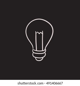 Icono de esbozo de vector de bombilla aislado en el fondo. Icono de la lámpara Lightbulb dibujada a mano. Icono de sketch Lightbulb para infografía, sitio web o aplicación.