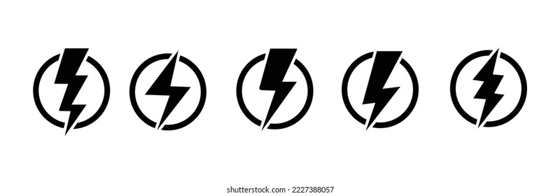 Juego de iconos de relámpago. Tornillo en el círculo, símbolo eléctrico flash. Señal de estilo plano de perno de brillo. Ilustración del vector	