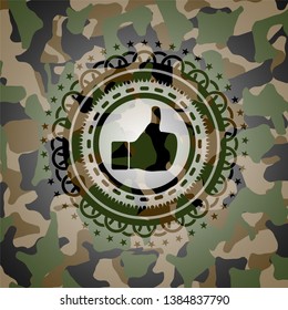 like icon inside camouflage emblem