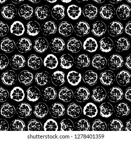 Lime or lemon seamless pattern. Print lemons. Citrus fruit background. Elements for menu, greeting cards, wrapping paper, cosmetics packaging, tea packaging. Black on white.