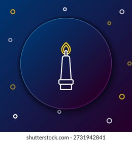 Línea de vela ardiente en icono de candelabro aislado sobre fondo azul. Vela encendida a la antigua. Vela cilíndrica con llama ardiente. Concepto de contorno colorido. Vector