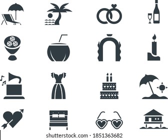 Line icons of love and valentine pack is here for your wedding and event related projects to provide you love heart symbols to celebrate. Download now!