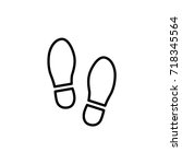 line shoeprint icon on white background