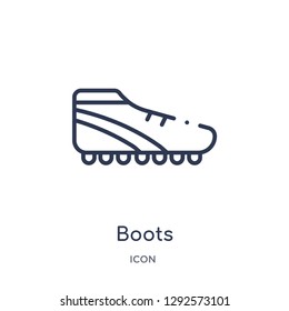 Linear boots icon from Football outline collection. Thin line boots icon vector isolated on white background. boots trendy illustration