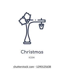 Linear christmas street light icon from Christmas outline collection. Thin line christmas street light vector isolated on white background. christmas street light trendy illustration