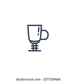 Linear icon of a glass of cocktail