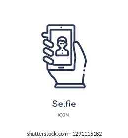 Linear selfie icon from Blogger and influencer outline collection. Thin line selfie vector isolated on white background. selfie trendy illustration