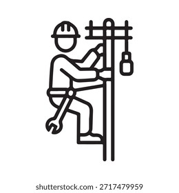 Lineman trabalhando em poste utilitário com segurança e ferramentas