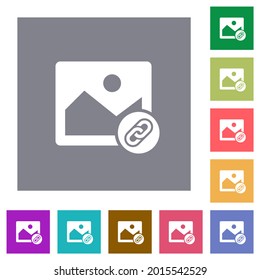 Verknüpfen Sie flache Symbole auf einfachen, quadratischen Farbhintergründen