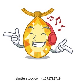 Listening music topaz jewelry in the character shape
