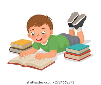 Garotinho lendo livro no chão