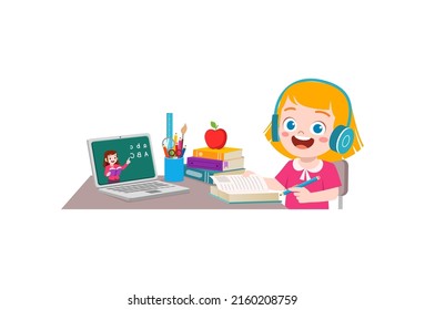 little kid do online education in home