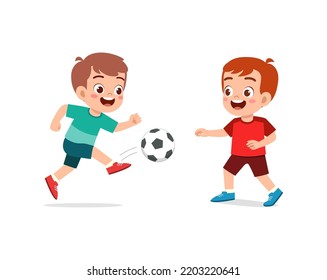 Niños jugando futbol fotos de stock, imágenes de Niños jugando
