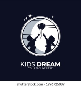 Little Kids Reaching Dream Logo