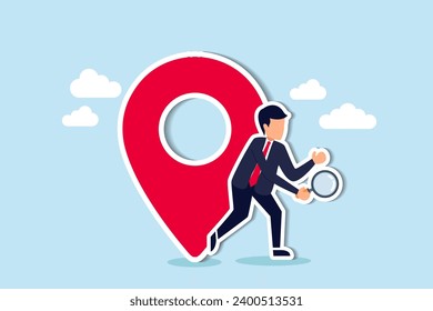 Búsqueda de ubicación para dirección de negocio, mapa o dirección para navegar o encontrar posición, concepto de información de calle de ubicación de oficina, curiosa búsqueda de hombre de negocios con lupa con pin de localización del mapa.