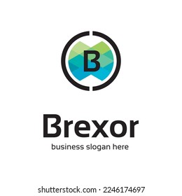 Logotipo B Letra Círculo Logotipo Corporativo Aislado en Blanco. Marco circular dividido en dos partes y partes coloridas dentro con letra en el centro. Logotipo limpio y moderno.