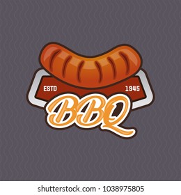 Logo barbecue. Vector illustration of a barbecue. Sausage Barbecue Logo. Vintage Steakhouse Logo Badge Design. Retro Grill Restaurant Emblem. Steak Graphic Vector Illustration.