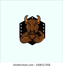 logo buffalo icon simple, Buffalo Head Logo Mascot Emblem. Talisman college sports teams, e-sport, bull school logo, tattoo, avatar, print t-shirt.  Vector illustration. - Vector 
