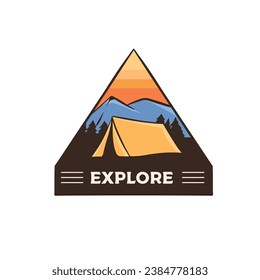 logo camp sticker parche al aire libre aventura viajes retro naturaleza explorar emblema verano lago