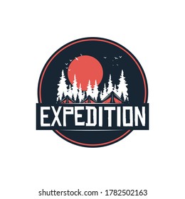Logo, Camping Logo Element für Emblem. Symbol für Aktivität im Freien. Zelt, Feuer, Holz, Illustrationslogo Vorlage leicht editierbar für Ihr Design. Design-Vorlage für Außenlogo