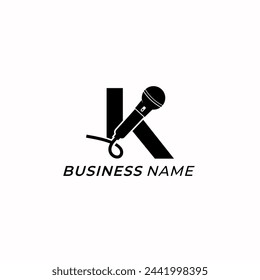 Logo Design Kreatives Mikrofon Karaoke und Buchstabe K