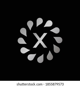 Logo-Design für Buchstabe X. Silver Letter X Logo-Design einzeln auf schwarzem Hintergrund.Silver Vectorschmuck-Konzept.