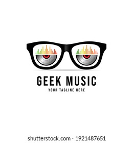 Logo design template with glasses and vinyl record. vector illustration
