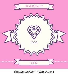 Logo - a labyrinth in the heart - a symbol of the search for love, solving problems in relationships, happiness.