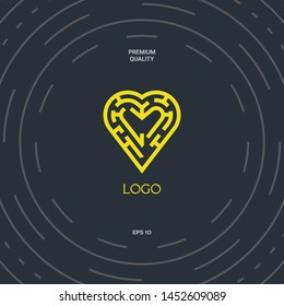 Logo - a labyrinth in the heart - a symbol of the search for love, solving problems in relationships, happiness.