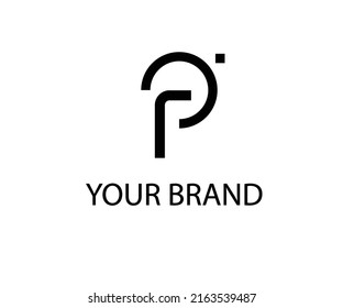 
un logotipo con un concepto de monograma, una combinación de las letras P y C.