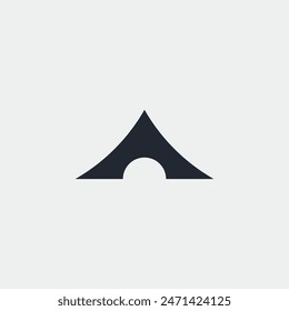 Diseño único del arma del ninja del logotipo con el fondo blanco