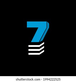 Das Logo ist NUMBER 7. Der Boden besteht aus 3 horizontalen Linien.